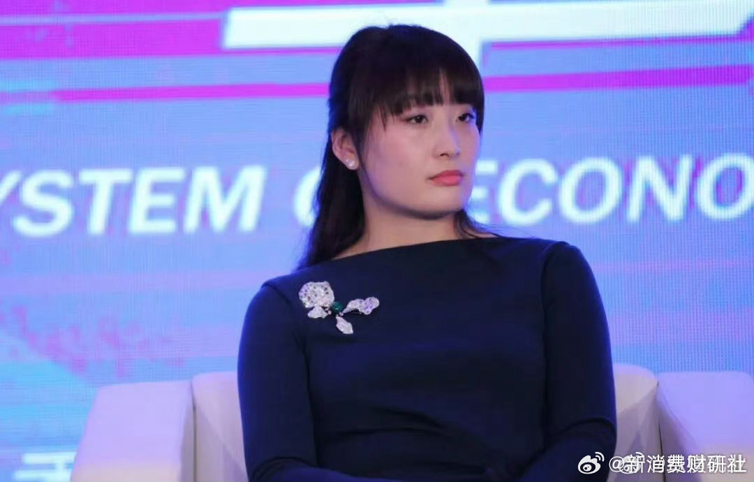 宗馥莉被辞职传闻背后,二代接班人的破局与考验 宗馥莉被辞职传闻背后,二代接班人的破局与考验