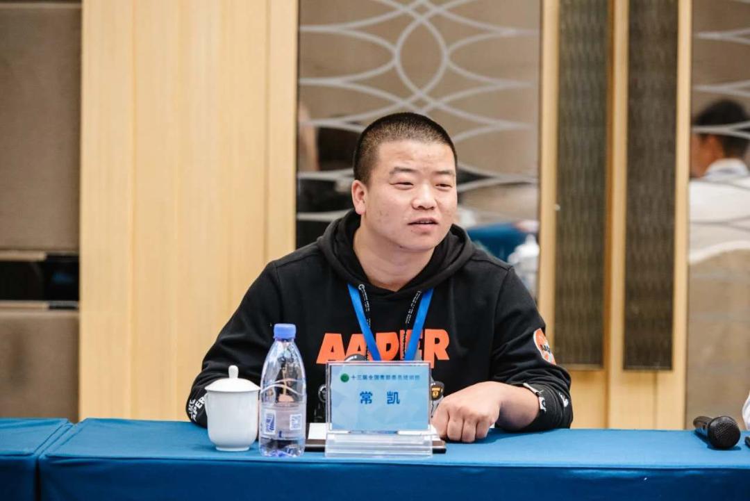 小动作，大信号？美团-W小规模行使购股权背后的战略定力与人才逻辑