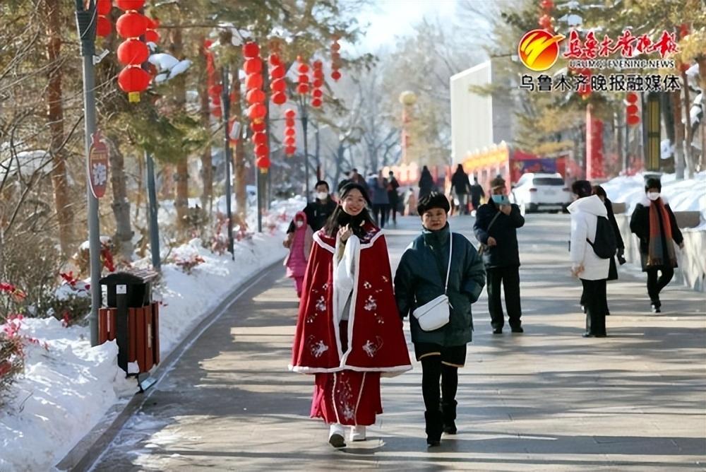 冰雪热叠加政策暖风,A股旅游酒店板块迎来冬日暖阳逆势活跃 冰雪热叠加政策暖风,A股旅游酒店板块迎来冬日暖阳逆势活跃