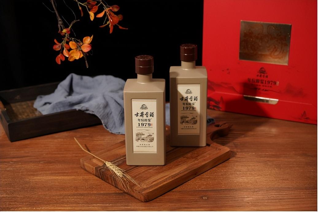 酒业预收款晴雨表失灵？合同负债消耗背后的渠道博弈与周期真相 酒业财报观察