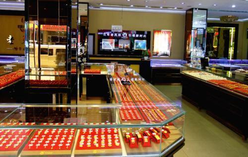 金价暴涨,为何上市金店却在逆势关店? 金价暴涨,为何上市金店却在逆势关店?