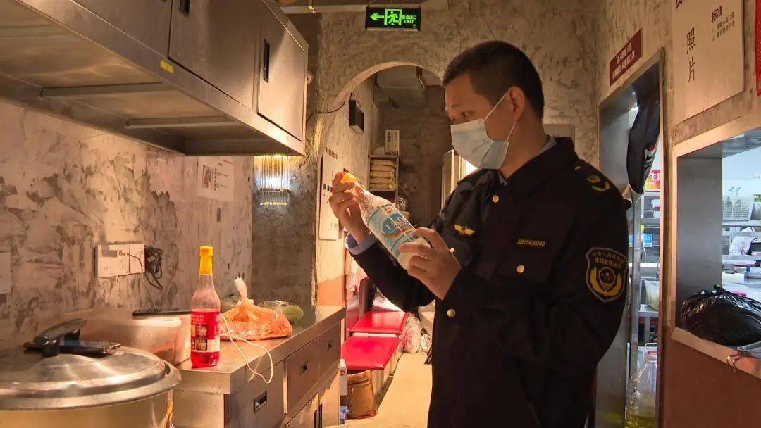 市监力量精准介入，让烟火气更有安全感