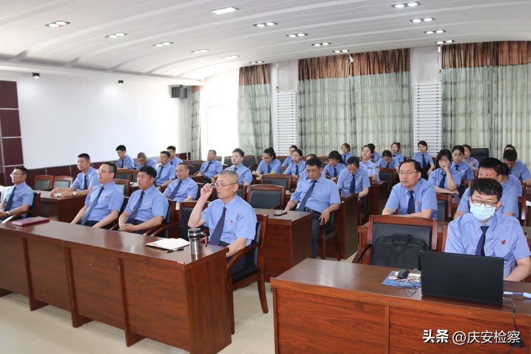 以公平统一之舵 稳市场经济的万里航程