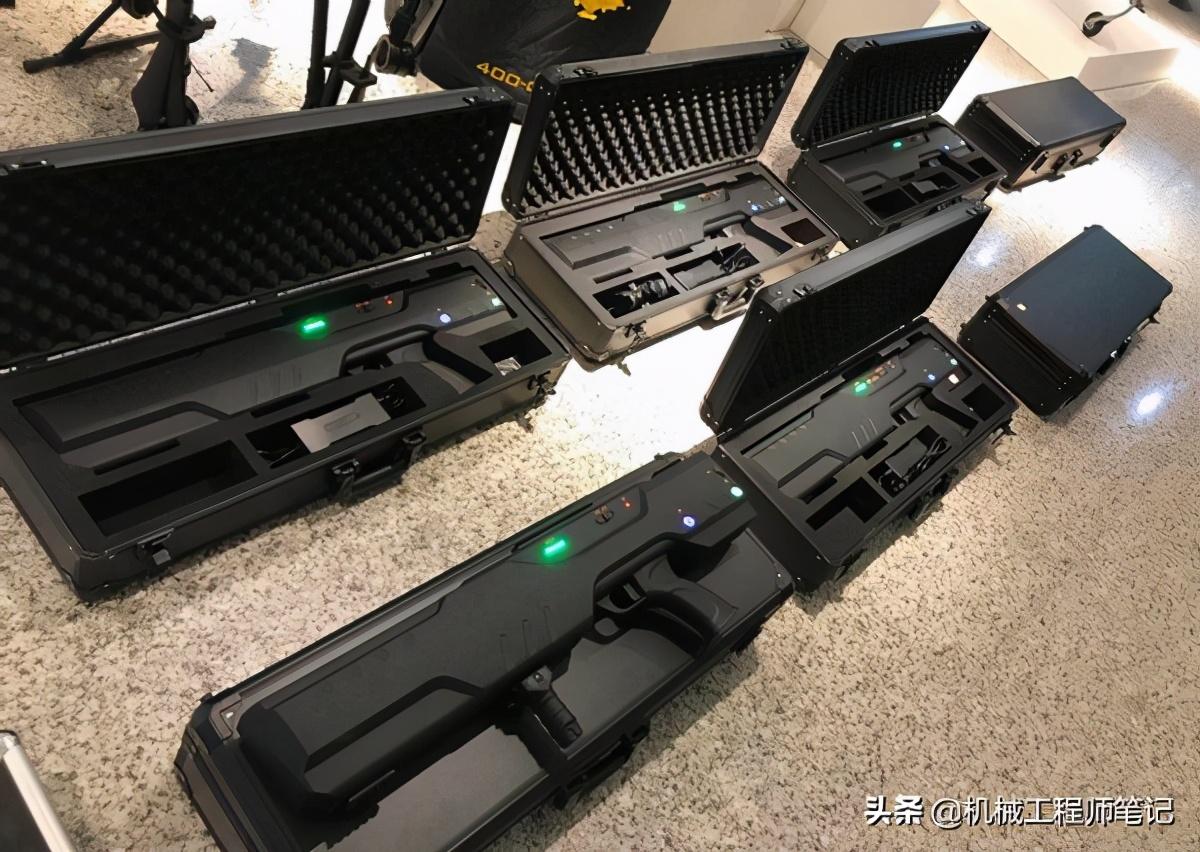 当基站飞上天空,700MHz应急通信无人机,打通生命的黄金频段 当基站飞上天空,700MHz应急通信无人机,打通生命的黄金频段