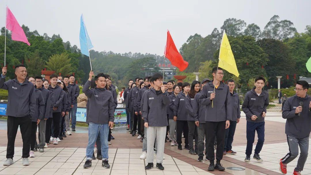 角力新一年，2025开年黄金市场的锚点与裂变