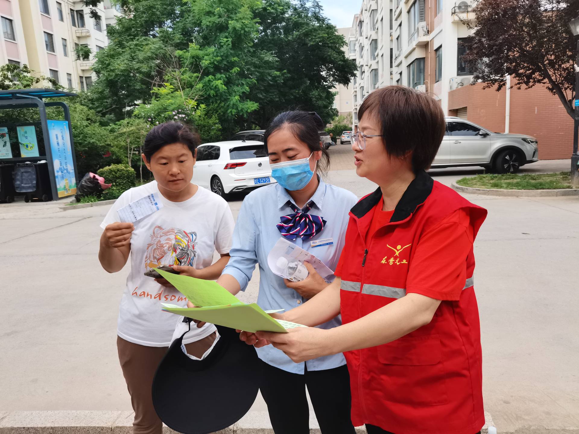金融春风拂社区，守护居民钱袋子再添新阵地