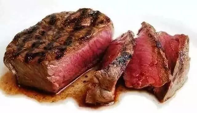 大生肉一块!餐桌上的血色惊魂与餐厅的十万火急 大生肉一块!餐桌上的血色惊魂与餐厅的十万火急