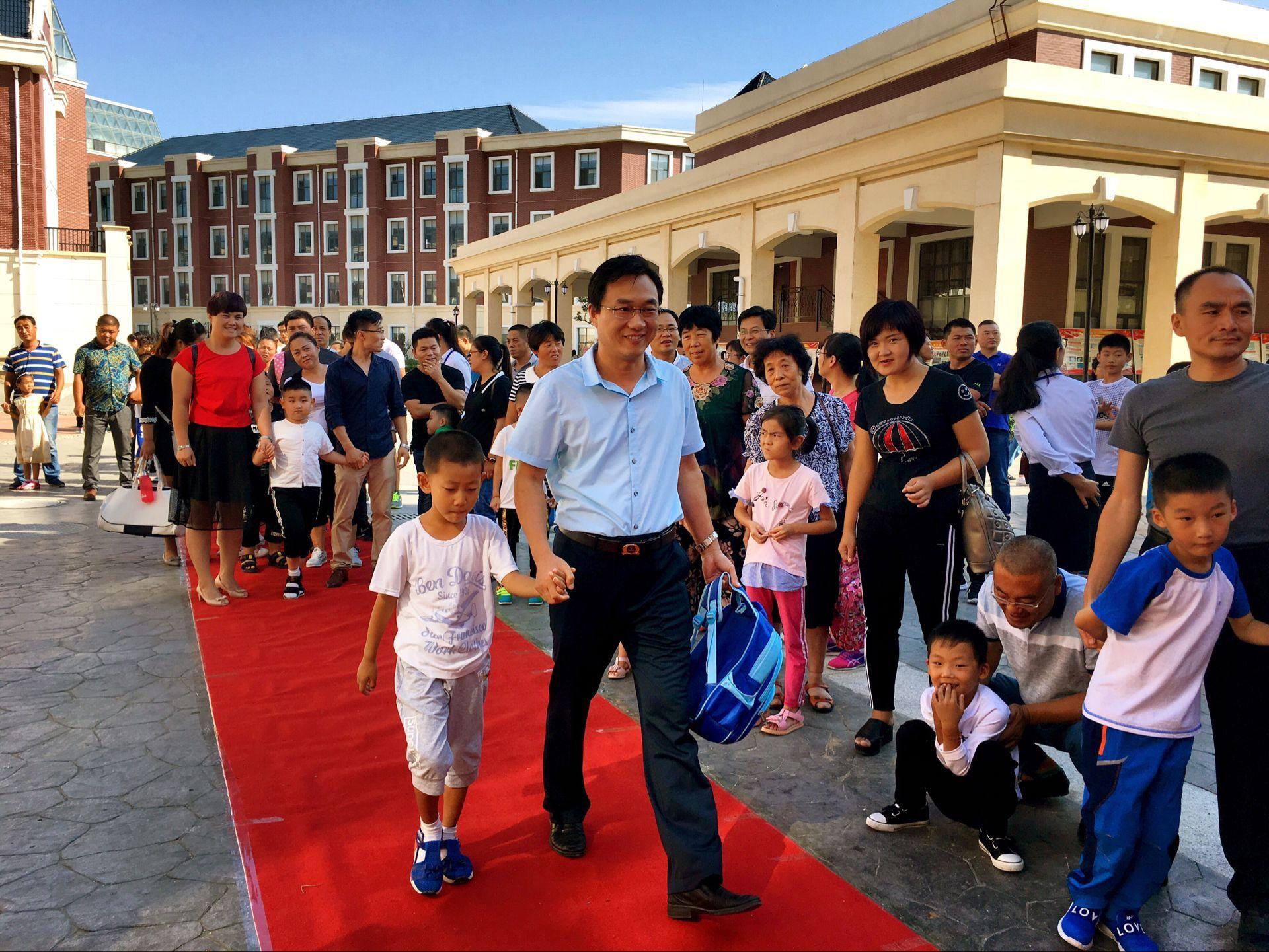 打破无形的墙，线上线下打通的商业新纪元