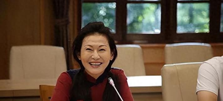 华熙生物接连获批2款合规产品，医美赛道正规军的深水区突围