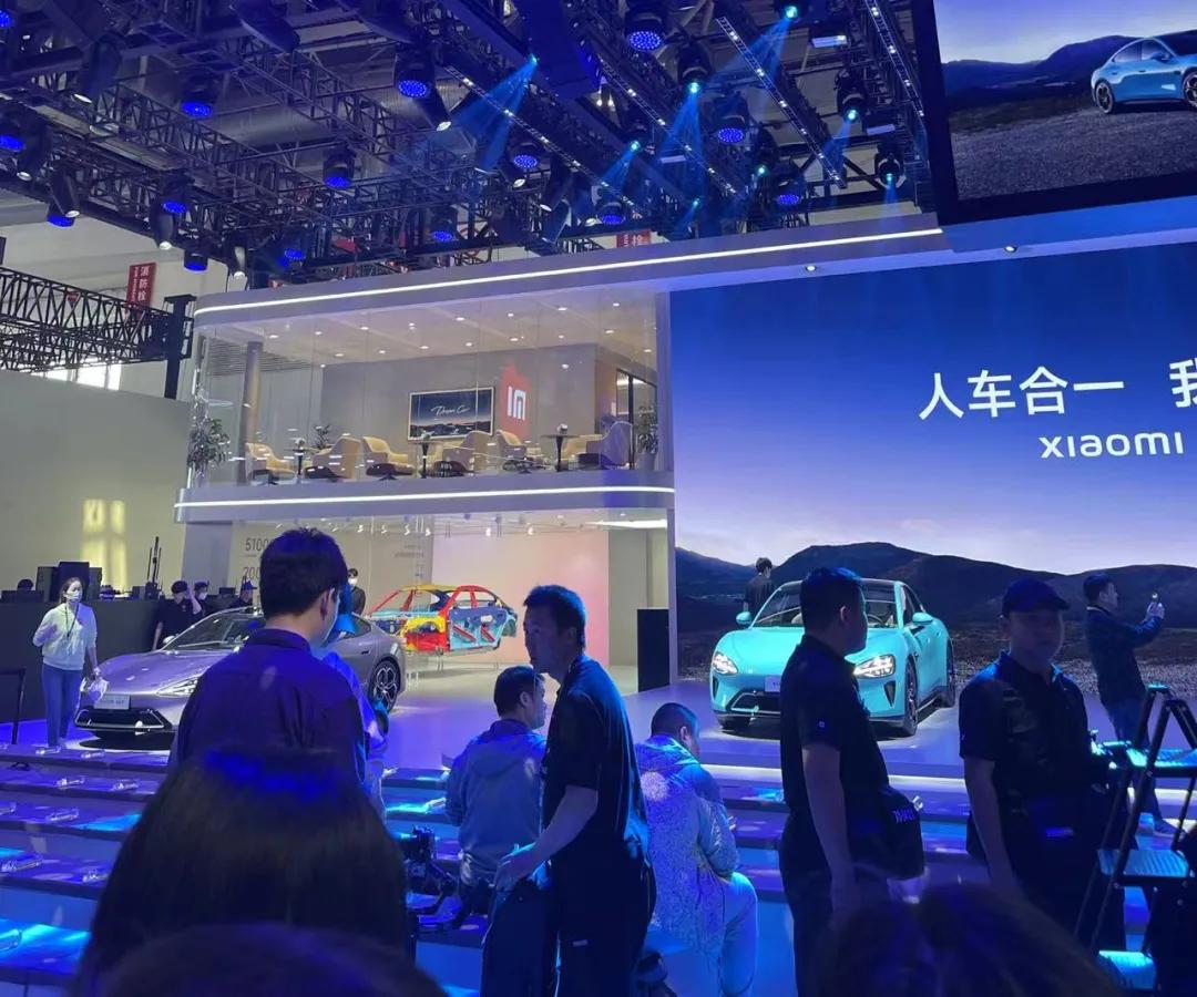 小米车模黄牛加价300元！实车本周到店？大湾区车展将迎来雷军效应终极考验