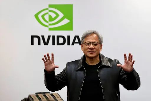 全文|英伟达Q1业绩会实录，黄仁勋谈Blackwell需求惊人，中国业务受限但竞争加剧