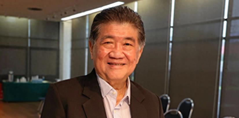 α双轮驱动，在不确定的市场中，找到属于你的确定性