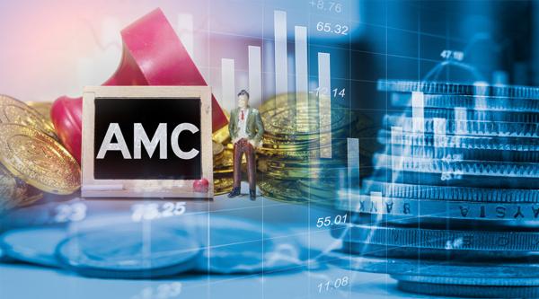 年内两度增持全国性银行，AMC为何频频加码压舱石？