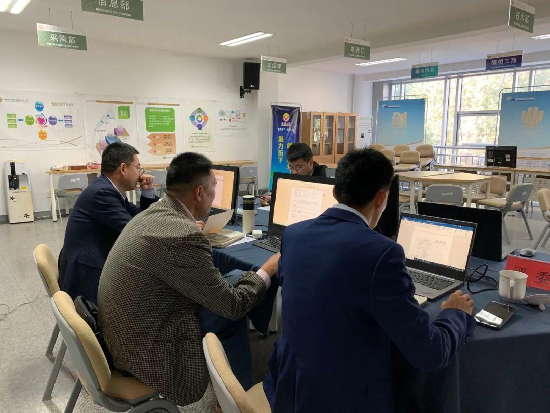 从0到32，一家公司的创新突围之路